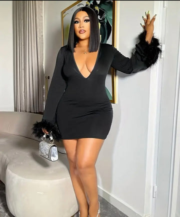 Plus Size Sexy Dress, Women's Plus Solid Fuzzy Trim Long Sleeve Deep V Neck Midi Mini Dress