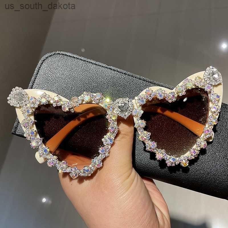 Luxury Rhinestone Heart Shape Sunglasses